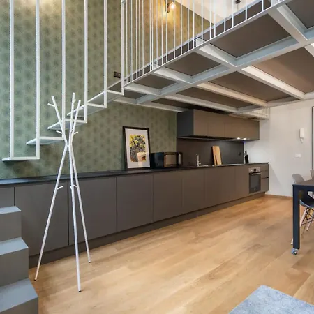 Modern Loft In Porta Venezia * Milan