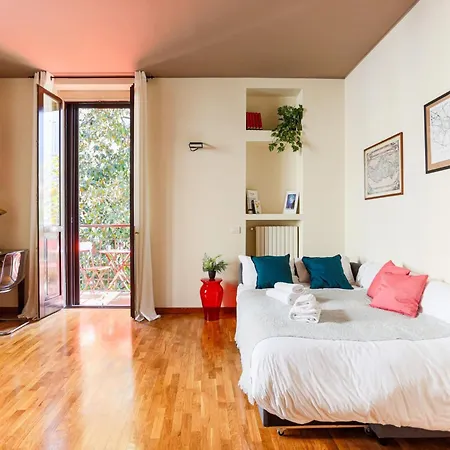 The Rent - Cozy In The Risorgimento Area アパート