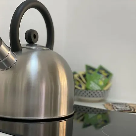 Grazioso Monolocale アパート ミラノ