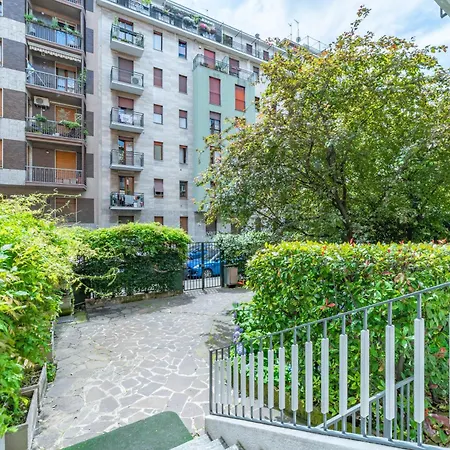 500 M From Corso Sempione, Close To Metro M5 * Mailand