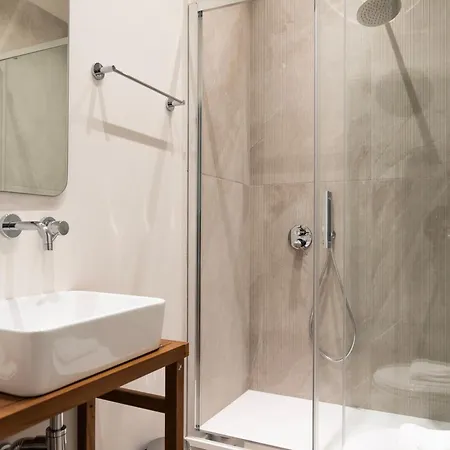 Youhosty - Ticinese 3 *