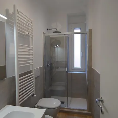 Moderno Monolocale Zona Porta Romana - Insubria 1pdx 公寓 米兰