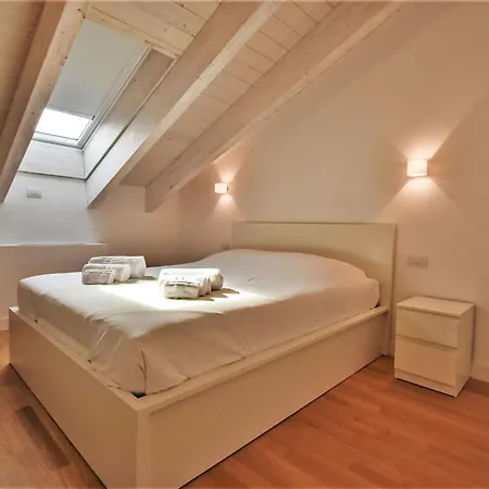 White Attic Terrace By Interhome Appartement *