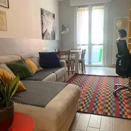 Art&design Close To Bocconi