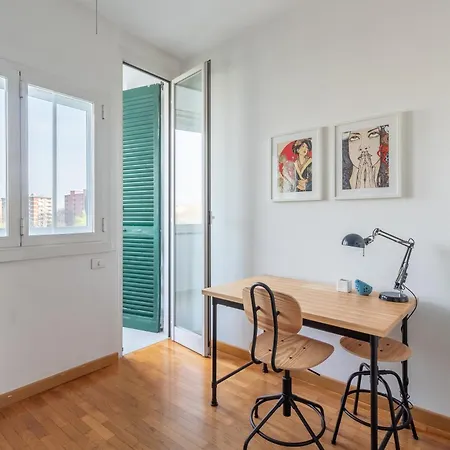 Trilocale In Via Pogatschnig 40 -- San Siro-rho Fiera-duomo