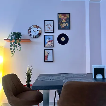 Bohemien Chic - A 5 Fermate Dal Duomo Vakantiehuis *