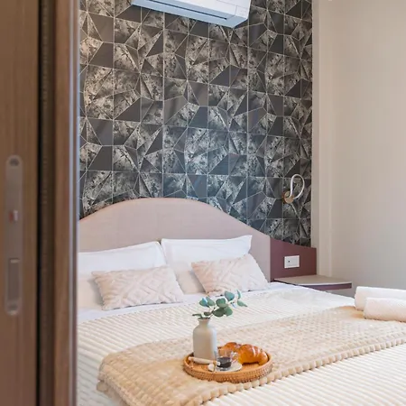 Miki - Sammartini 33 * Milano