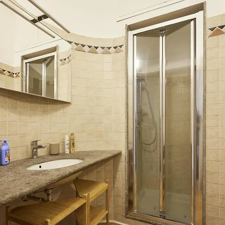 Nolo Walking Distance From Loreto E Corso Buenos Aires Διαμέρισμα