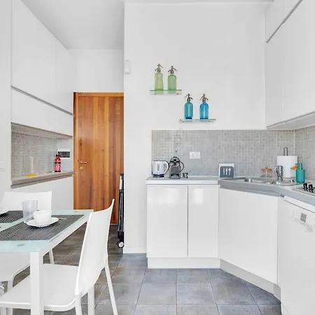 Apartment Attico-vista Sul Duomo-citylife-skyline Milan