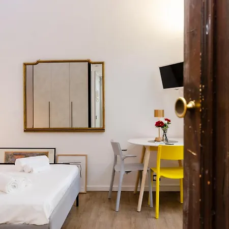 Vivimihome - Carcano House A Pochi Minuti Dai Navigli Lägenhet