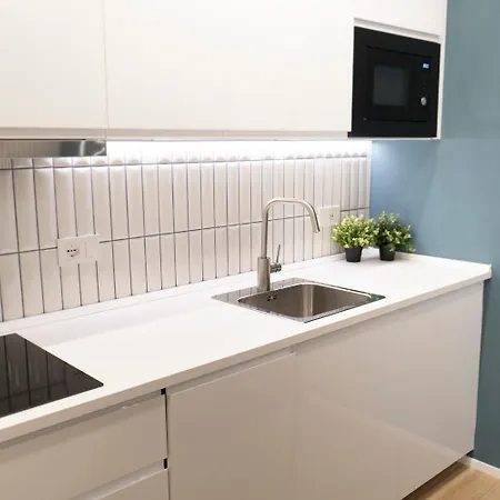 Bos1 - Station • New Chic • Apartament