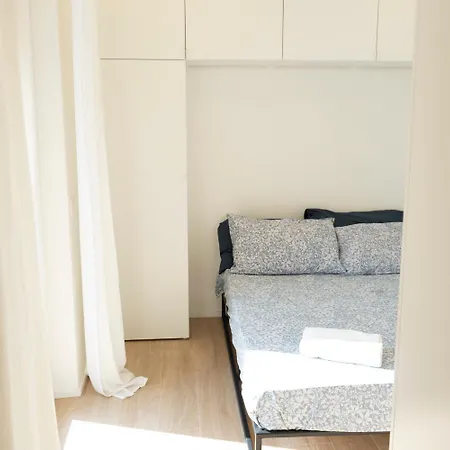Apartament Bos1 - Station • New Chic •