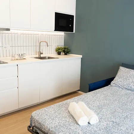 Bos1 - Station • New Chic • * ミラノ