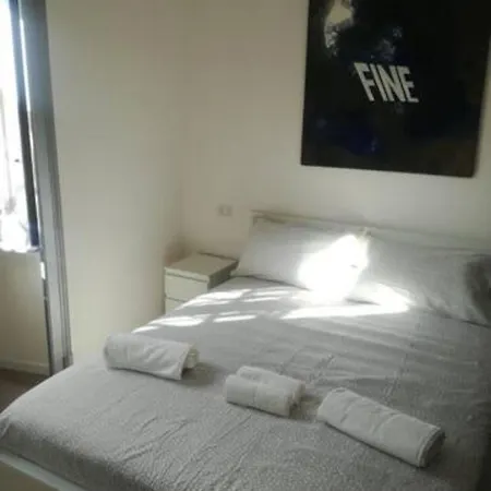 Bilocale Zona Isola 200 Mt Metro Mm3 Maciachini - J2 Milano