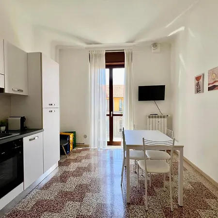 Big Living Goldoni - Duomo M4 Linate شقة ميلان