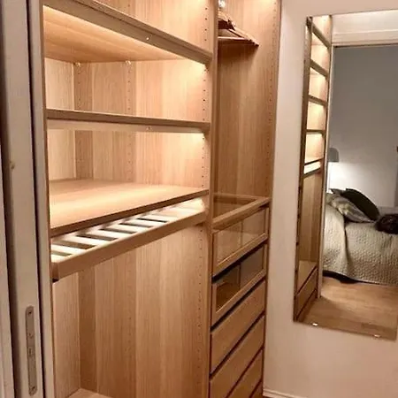 Isola Living Apartment *