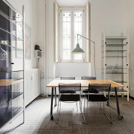 Guesthost - Cadore - Urban Retreat Apartment! *