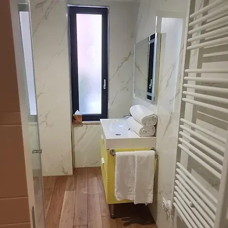 Nj & San Pietro All'orto 6 Apartamento *