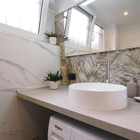 Primopiano - Aristotele