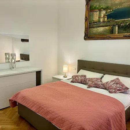 Citylife Brand New Luxury Art Milano