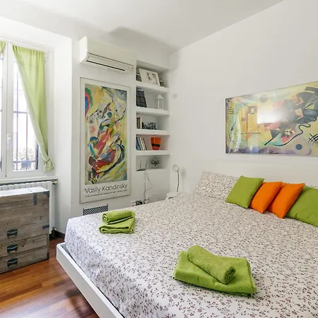 Apartment Navigli - Cozy Studio In Darsena By Rentopolis Milan