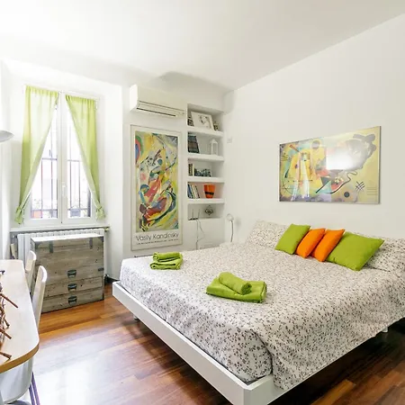 Navigli - Cozy Studio In Darsena By Rentopolis *