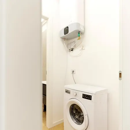 アパート Duomo Cityview Grand ミラノ