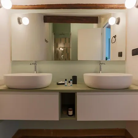 The Rent - Flat In Brera District