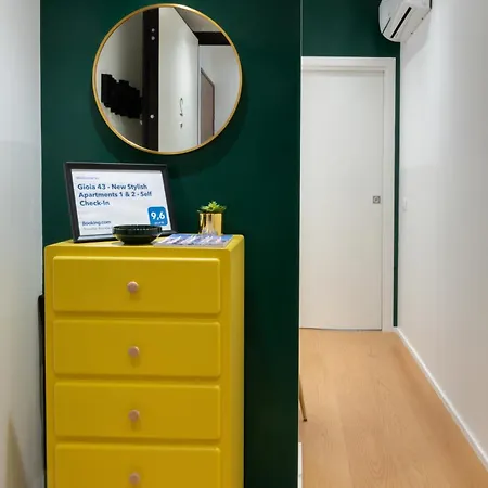 Gioia 43 - New Stylish 1 & 2 Apartament