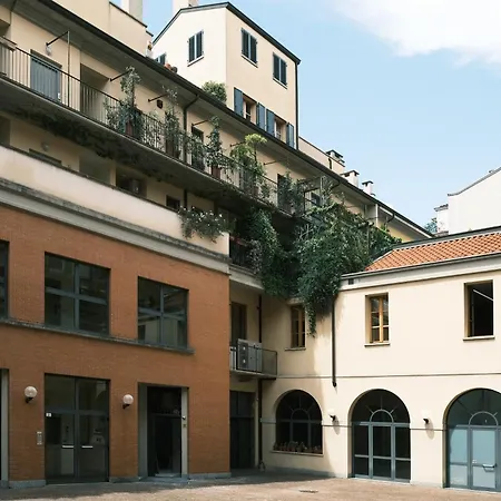 Comecasa Loft Navigli 2 Bedrooms Daire