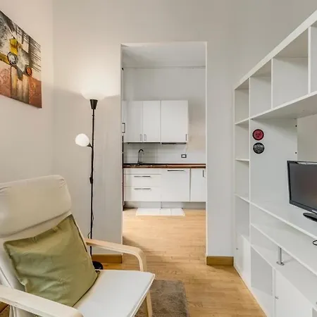 Ampio Monolocale Via Matteo Maria Boiardo 18 Apartment Milan