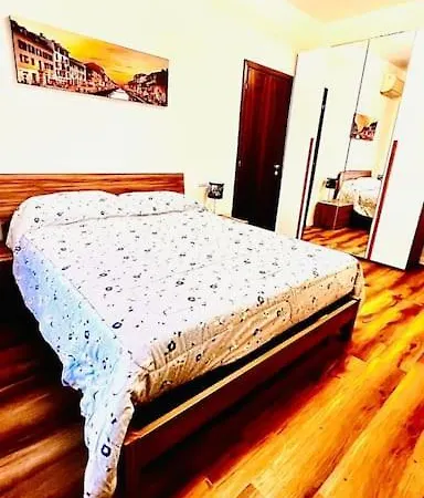 Apartment Navigli Bocconi Naba-iulm-olimpiadi-capienza 4 Ospiti-self *