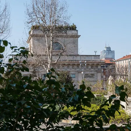 Porta Venezia Open Space - Due Passi Dal Duomo - 2 Bagni *