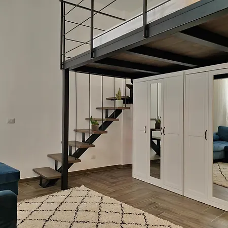 Stylish Duplex In The Heart Of - Navigli Bocconi Milano
