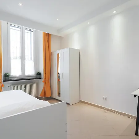 Forlanini Con Free Parking Linate Airport Milano