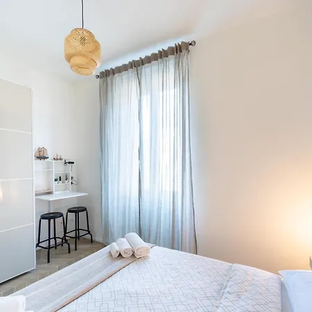 Charming Retreat In The Heart Of The Navigli Apartment