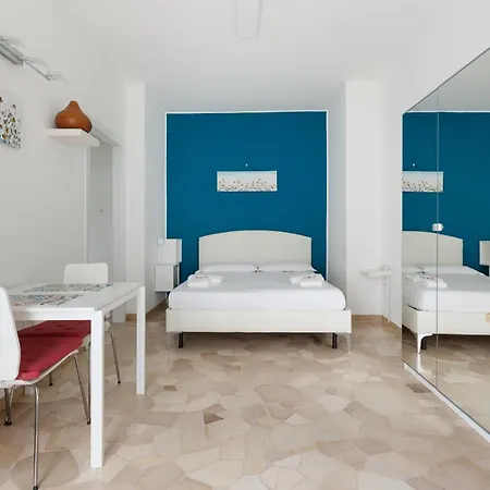 Apartmán Guesthost - Lorenteggio-piazza Frattini Balcony Milán