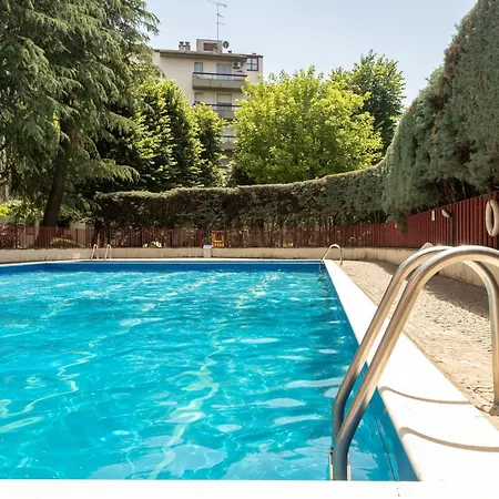 Διαμέρισμα Rucellai With Shared Pool By Halldis Μιλάνο