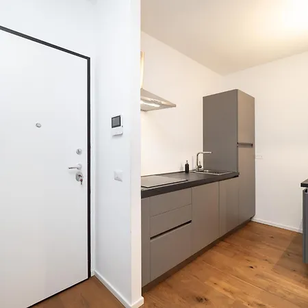 Citylife-duomo Comfort & Metro A 2 Minuti! Milan