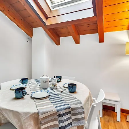 公寓 La Mansarda Di Cloe - Affitti Brevi Italia *