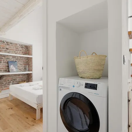 Apartment Su 2 Livelli- Universita Iulm Milan