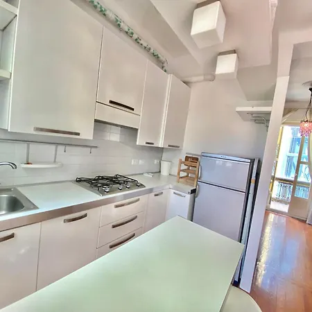 In Coorte Di Prestigio Salutati Apartment Mailand