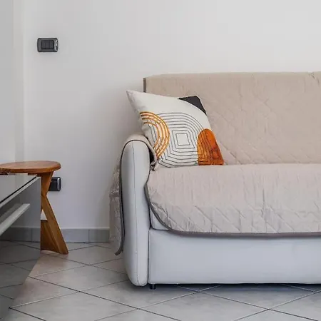 Daire Nuovissima Dimora Con Terrazzino