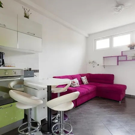 Guesthost - Milano-nolo Balcony Apartamento Milão