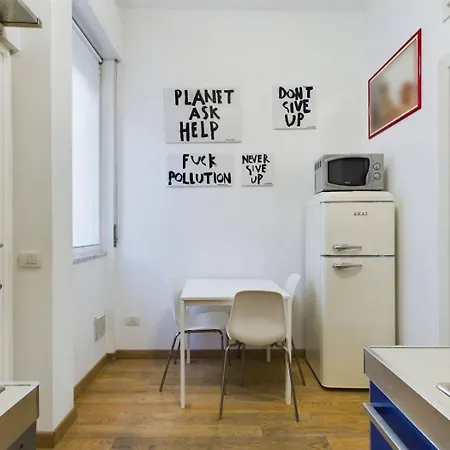 Melzo 8 - Bilocale Porta Venezia Apartamento *
