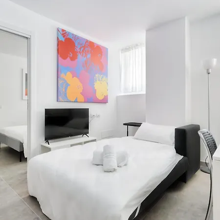 Апартаменты Red Cannas, Cozy In Life District *