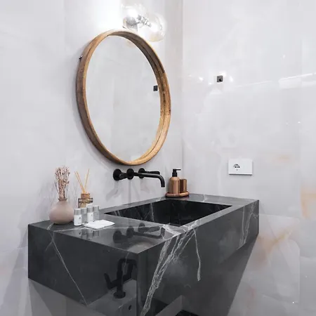 Apartamento Easylife - - Medici 5 P3s - Duomo Milão