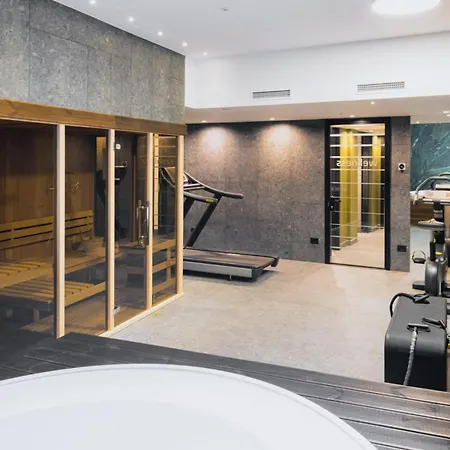 Easylife - Terrazzo, Wellness, A 10 Min Dal Duomo شقة