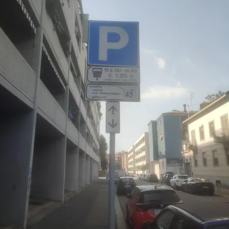 A Vicino Metropolina E Ospedale Niguarda Lejlighed