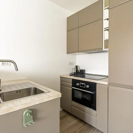 Tadino Ai Giardini Indro Montanelli By Halldis Appartement *